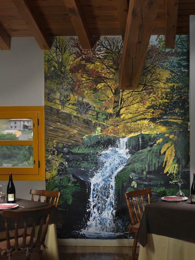 Posada Hoyos De Iregua Villoslada de Cameros Eksteriør bilde
